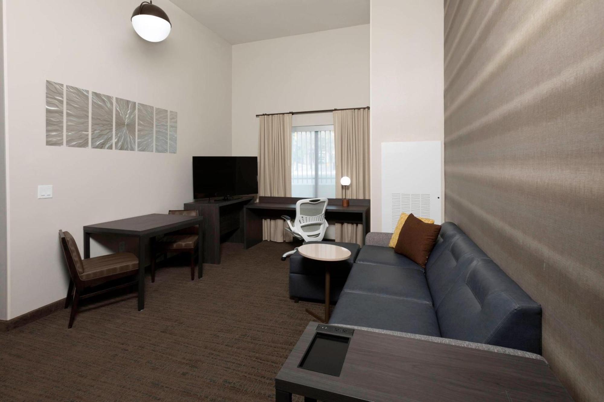 Residence Inn By Marriott Tulsa Downtown Eksteriør bilde